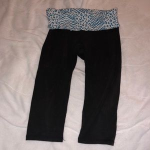 Victoria Secret PINK Capri yogas